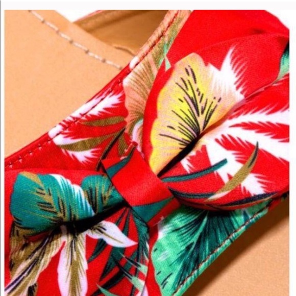 Summer Floral Slides - Red - Picture 5 of 5